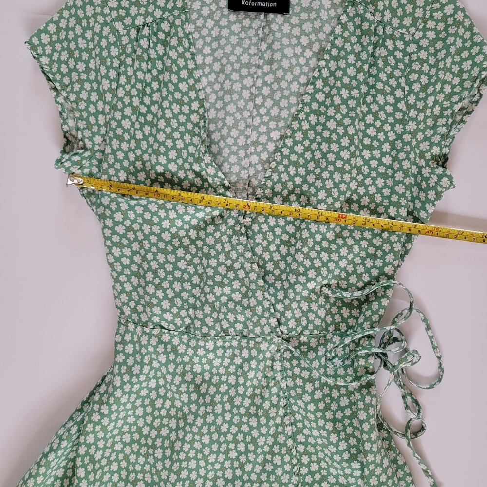 Reformation Ports Wrap Dress In Green And White Floral, XS, Summer Romantic - Picture 5 of 6